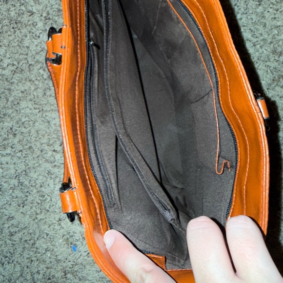 Stylish Orange Leather Tote Bag - Picture 3 of 4